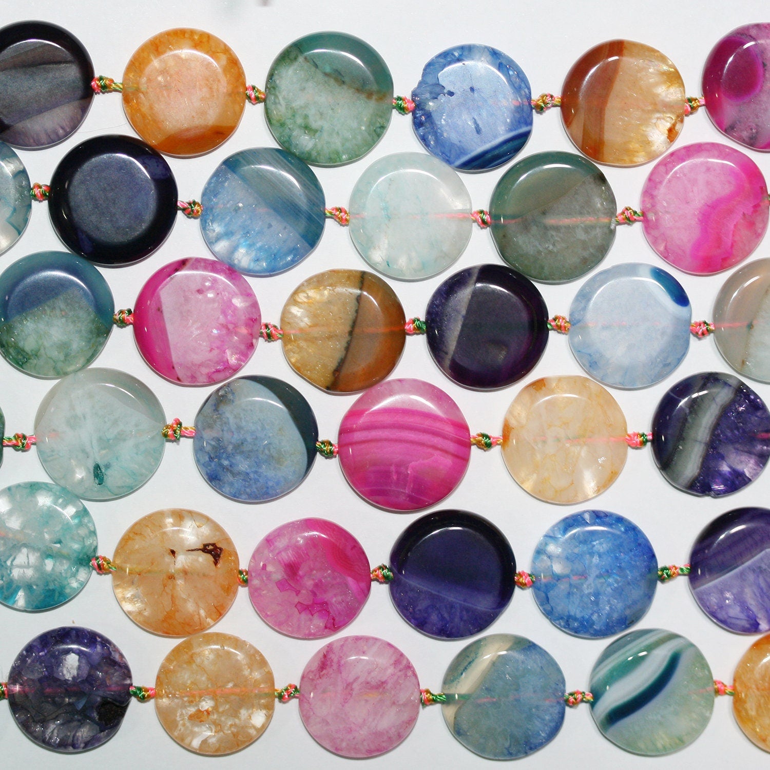 Perles rondes lisses en agate multicolore St de 15 pouces, 20 mm. Fil de 39 cm.