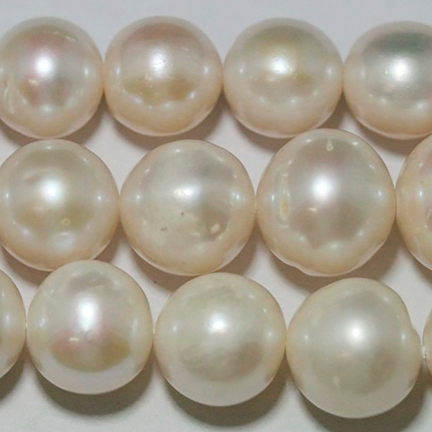 Perles rondes d'eau douce de 15 pouces (12-14 mm) - Collier de 39 cm - Perles naturelles - Prix de gros