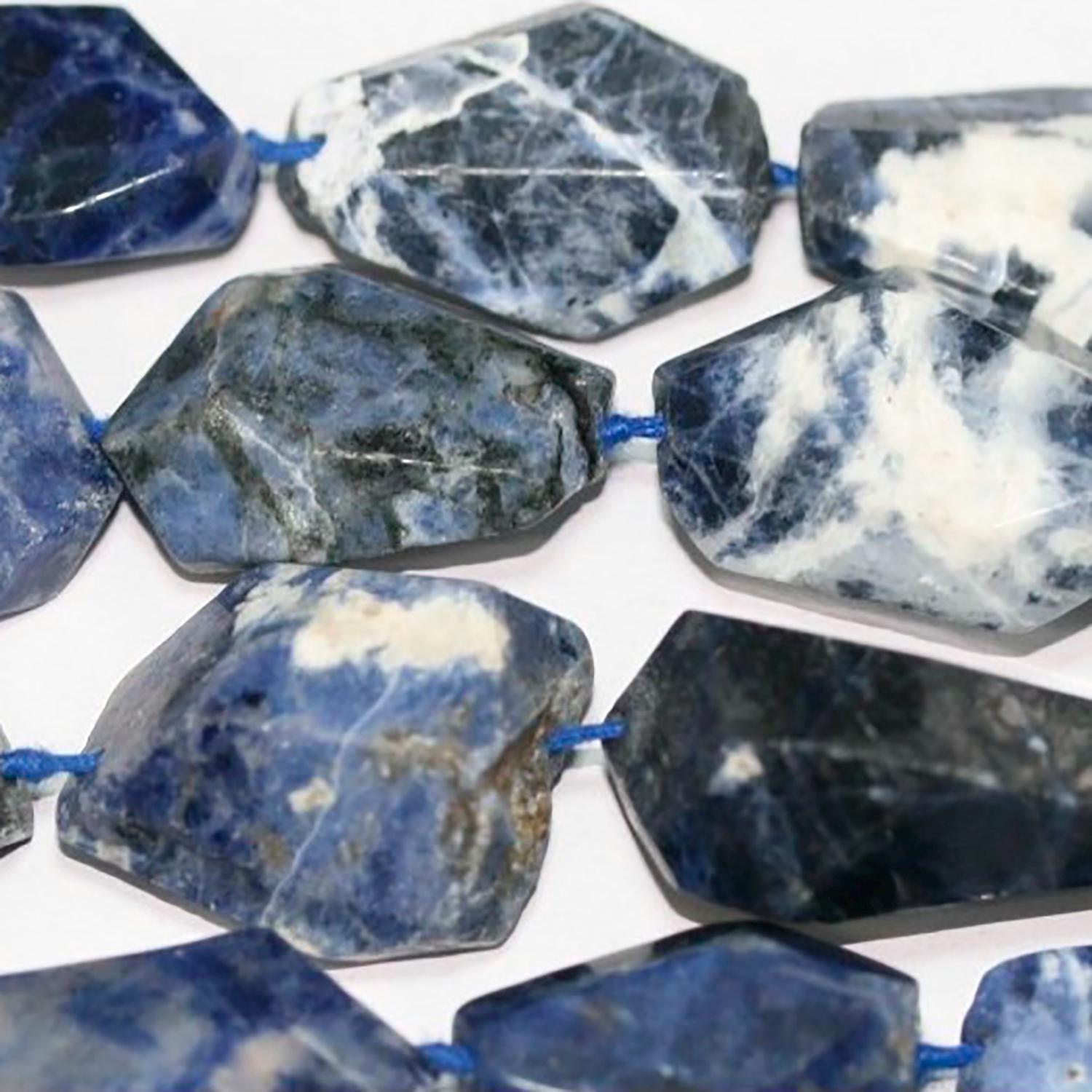 Cuentas de pepita de sodalita facetadas de 16" (32 x 20 mm, aprox.), tira de 40 cm