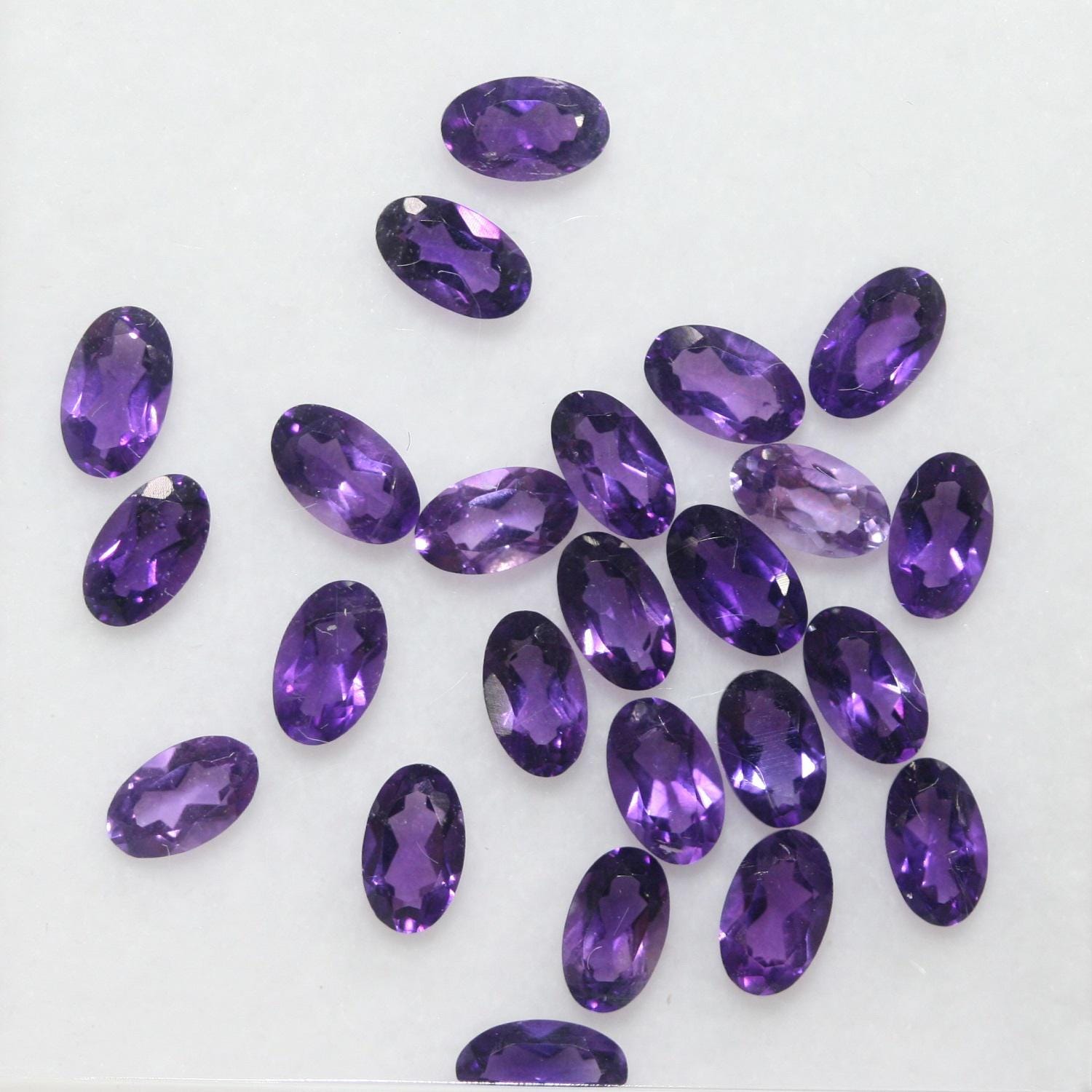 Lote de 24 amatistas facetadas ovaladas de 5 x 3 mm (24 piezas)