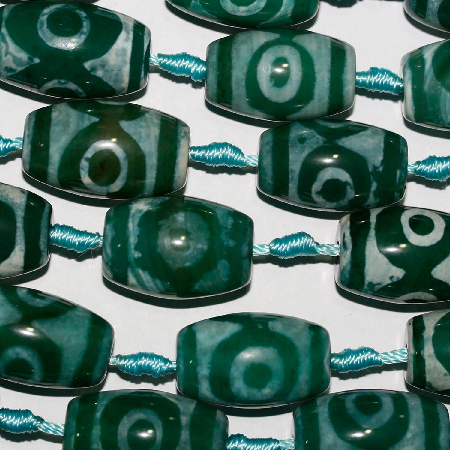 14" St  Green Agate Smooth Barrel Beads 25x15mm.-Strand 38cm