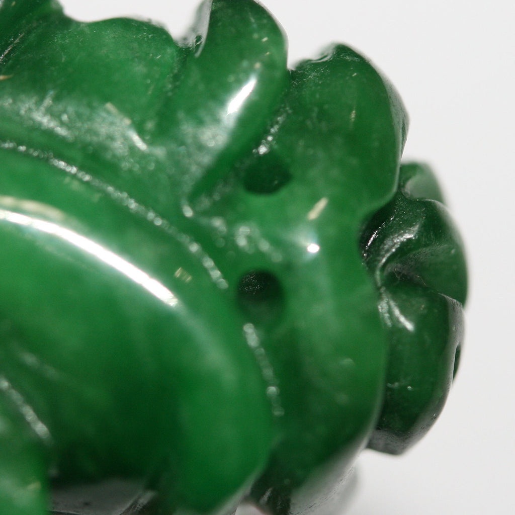 Colgante de jade verde 44x27 mm