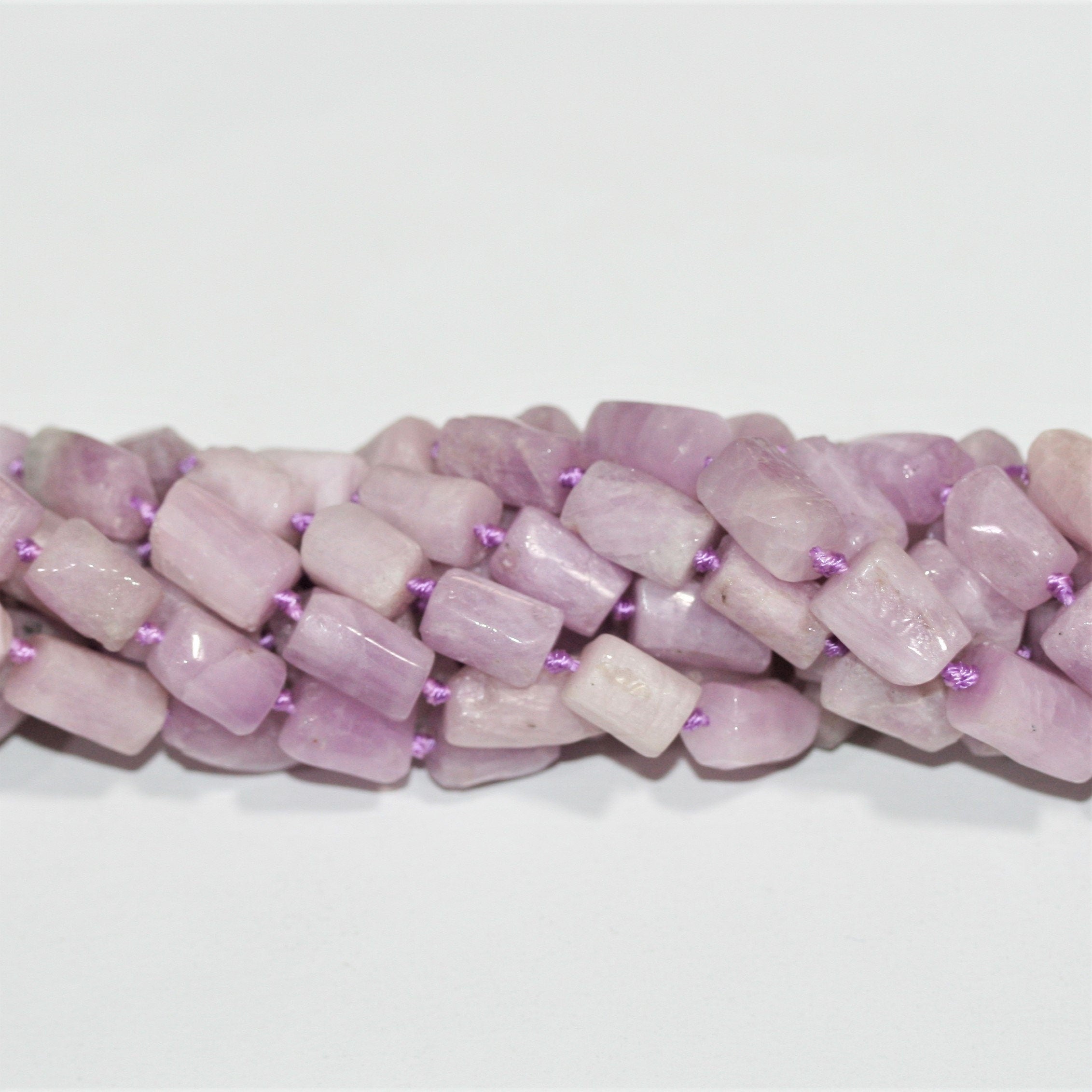 Cuentas de tubo facetadas de St Kunzita de 17", 11 x 7 mm, aprox. - Hilo de 43 cm.