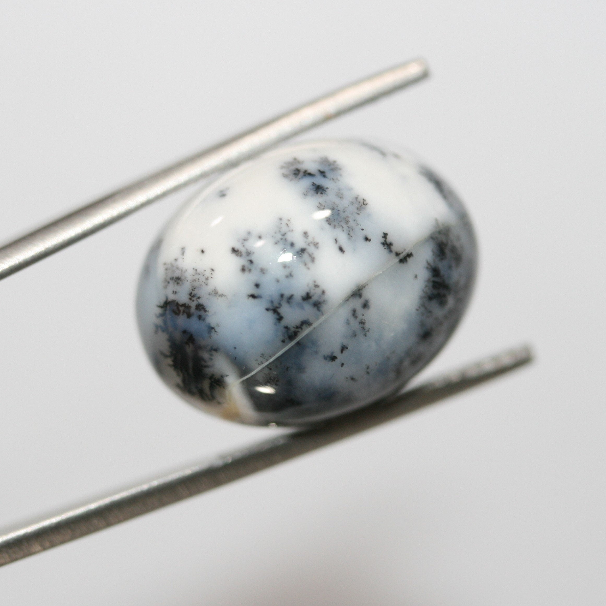 Dendritic Opal Smooth Oval Cabochon 19.8x15.3mm. (24.23ct.) - Natural Untreated Opal - Natural Untreated Gemstone