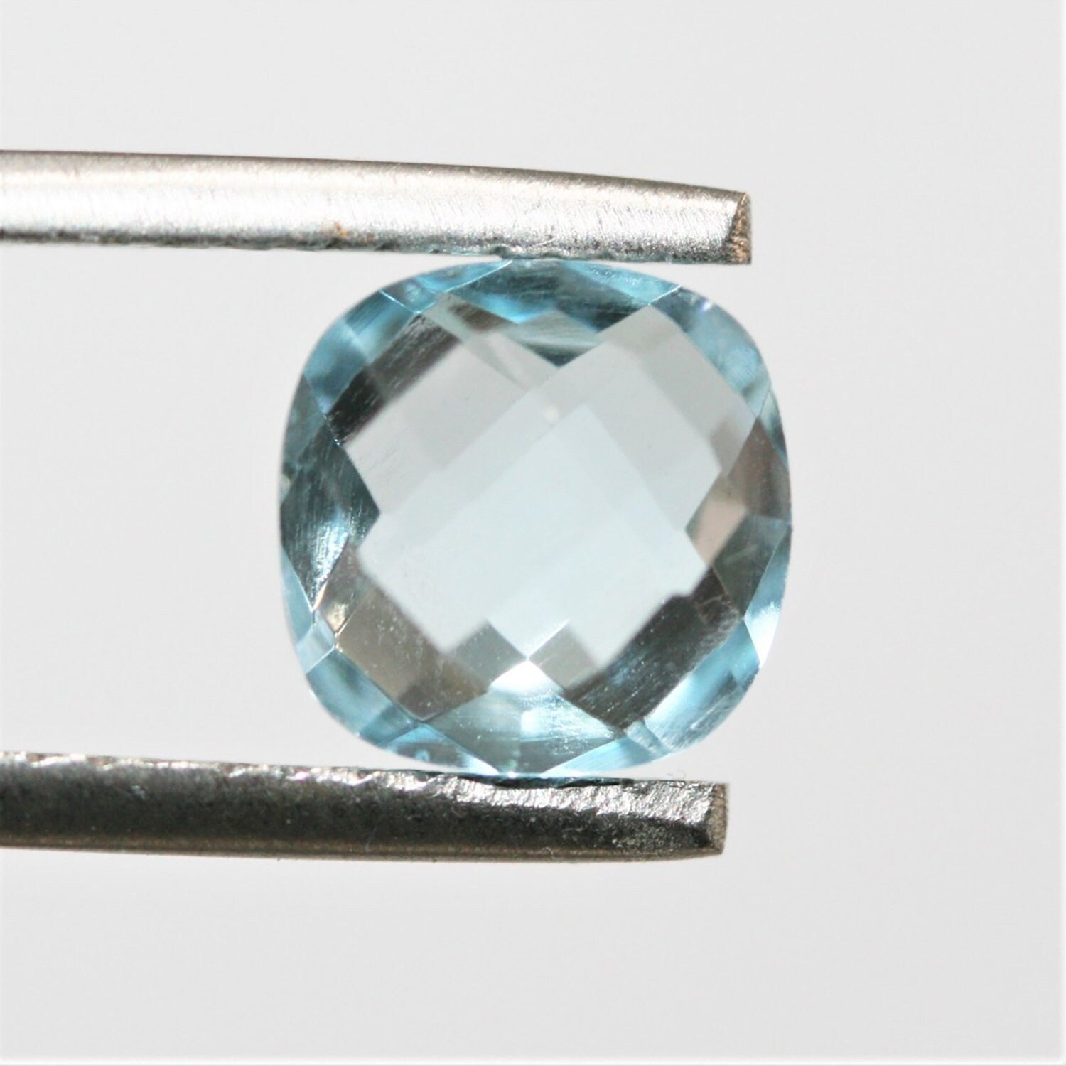 Lote de topacio cielo en forma de tablero de ajedrez doble, corte cojín, briolette, 6 mm - 6 piezas