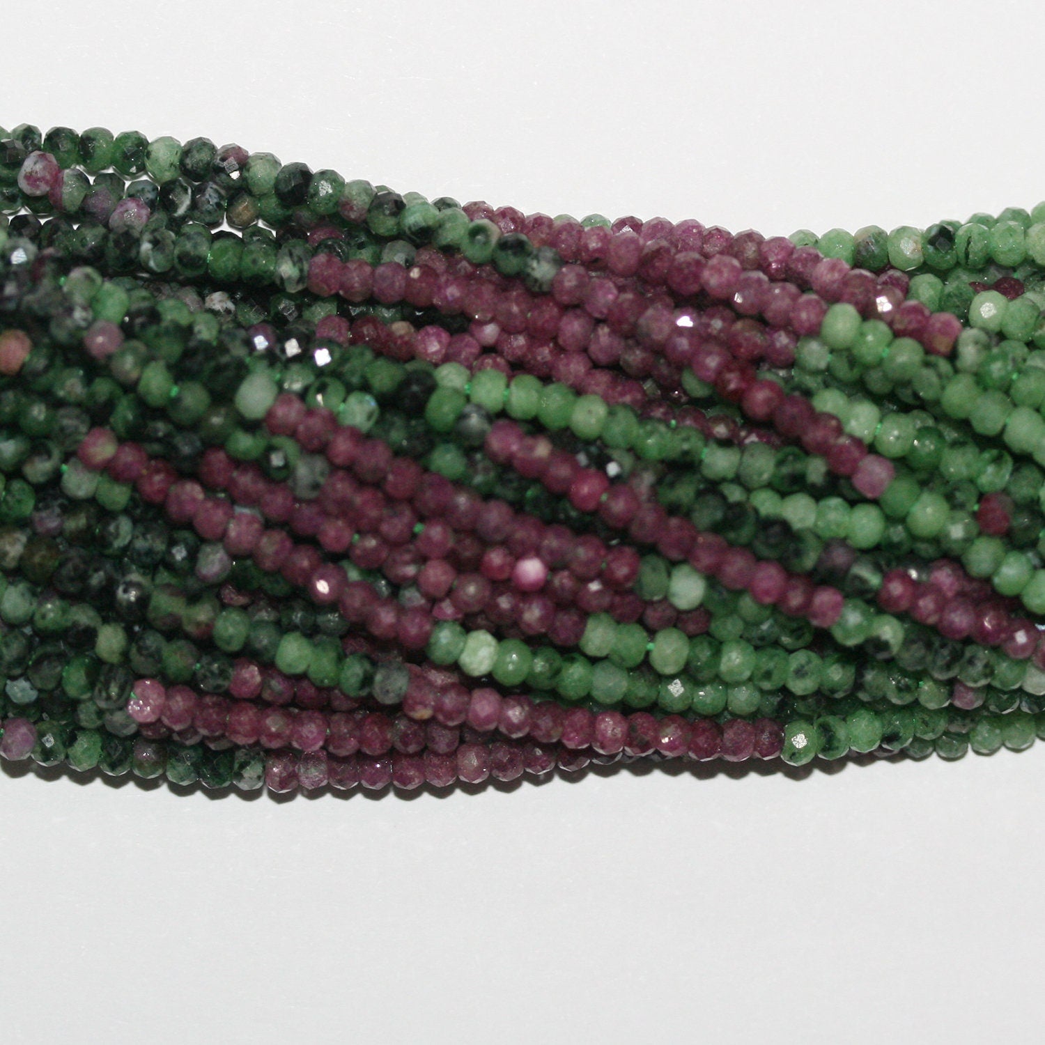 Perles rondelles à facettes en zoïsite rubis St, 3 x 2 mm, 15 pouces (38 cm) - Fil de 39 cm