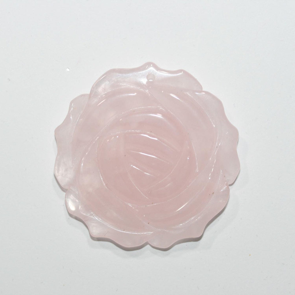 Pendentif fleur sculptée en quartz rose 39 mm - Réf. 14794