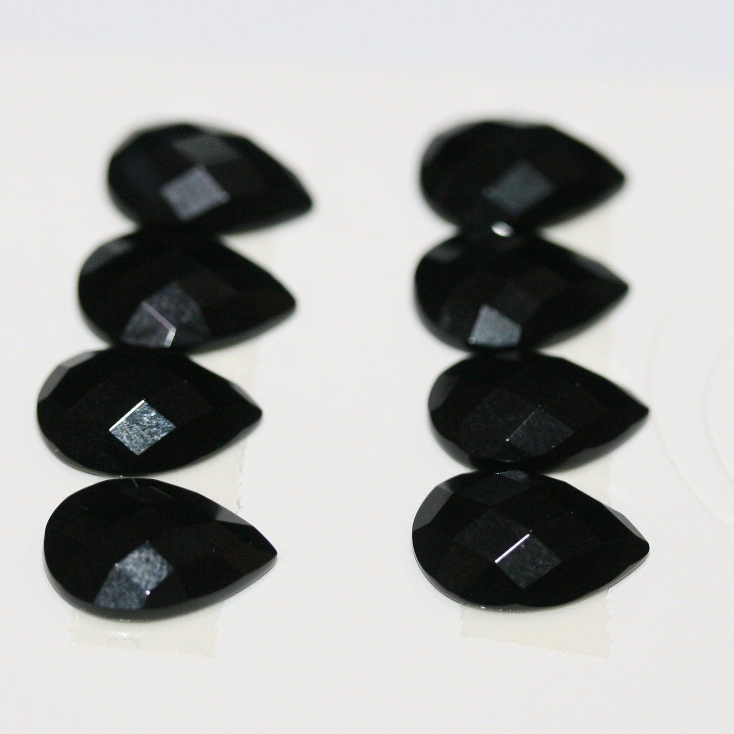 Lote de 8 cabujones facetados de ónix de 14 x 10 mm (8 unidades)