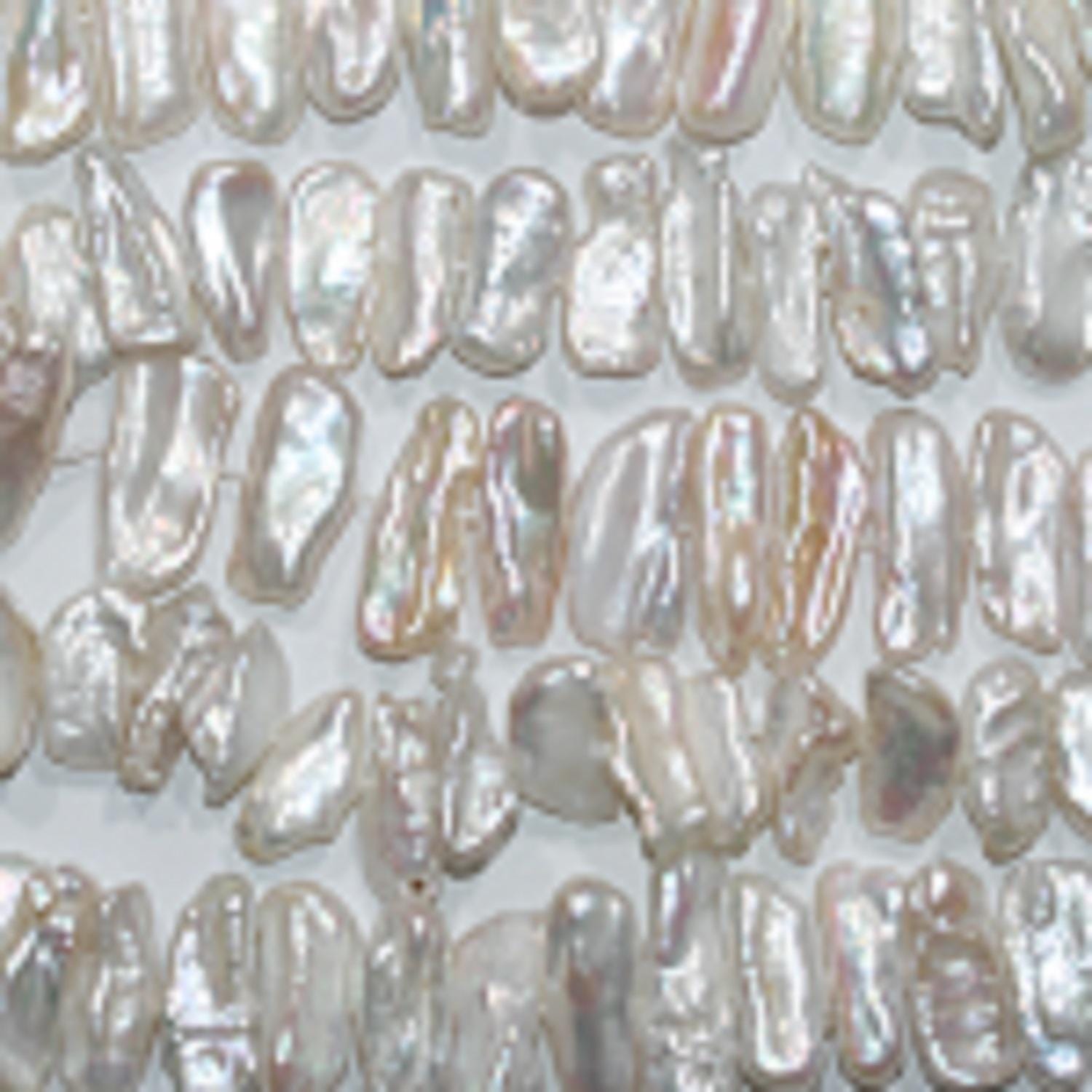 Perles de perles d'eau douce blanches Biwas St 16" (environ 40 cm), 26 x 8 mm. Longueur du fil : 40 cm. Réf. 14778. Perles naturelles à prix de gros.