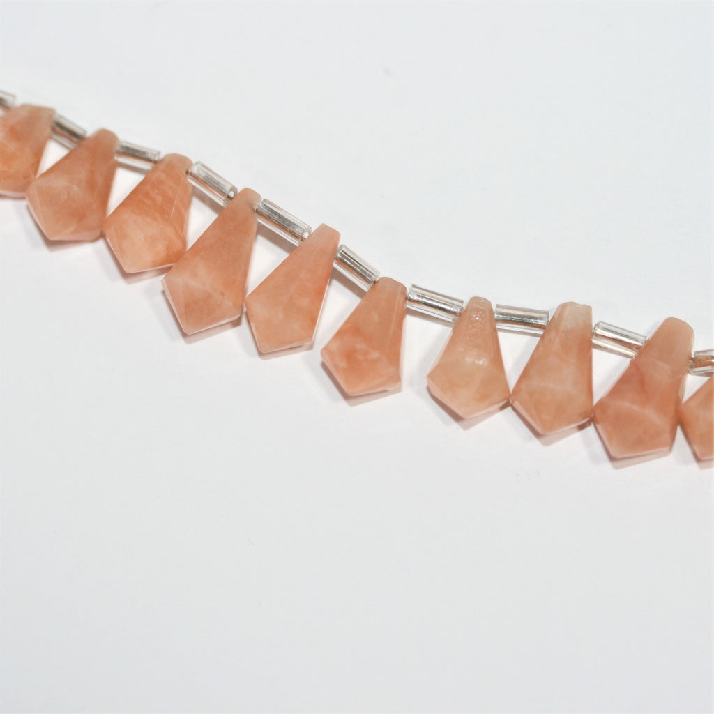 Cuentas facetadas de piedra lunar marrón claro de 6" St 13x7 mm - Hilo de 15 cm.