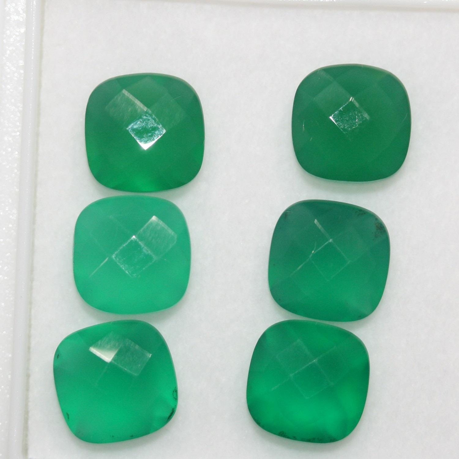 Lot de 6 pierres d'onix vert facettées carrées de 9 mm. - Pierres précieuses de qualité supérieure, vente en gros.