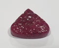 Fleur sculptée dans un cabochon en rubis naturel en forme de goutte, 22,8 x 19,6 mm, 30,3 ct - Sculpture de pierre précieuse