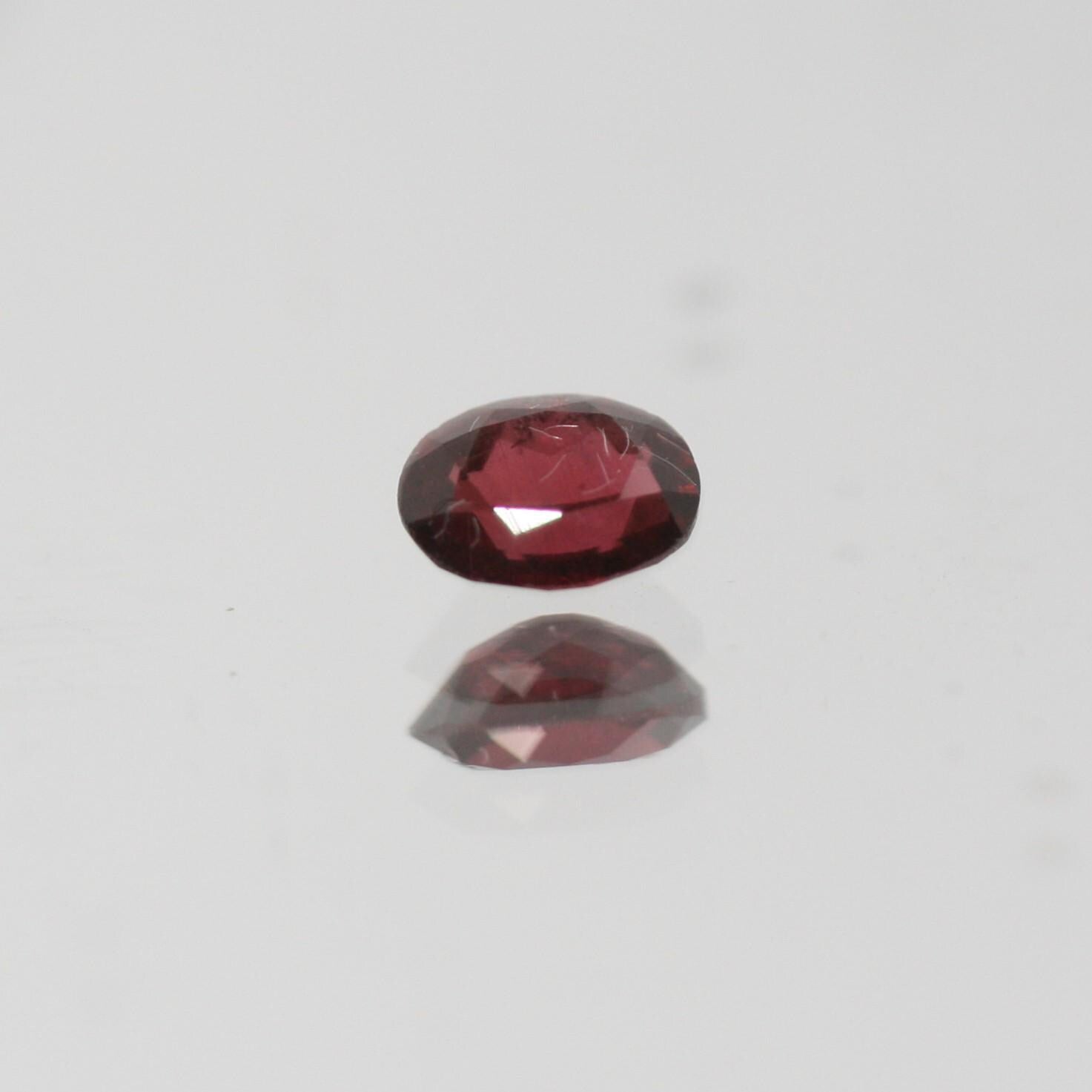 Lote de 20 Granates Ovalados Facetados de 5x4 mm. (20 Piezas)