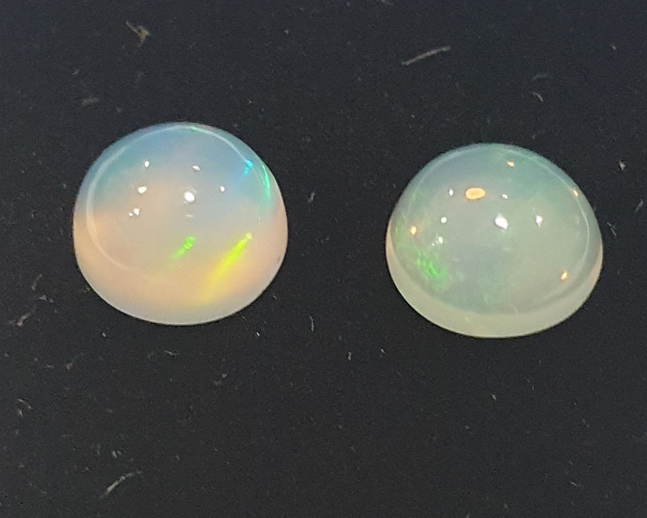 Ethiopian Opal Pair Round Cabochon 7mm. (2pcs)