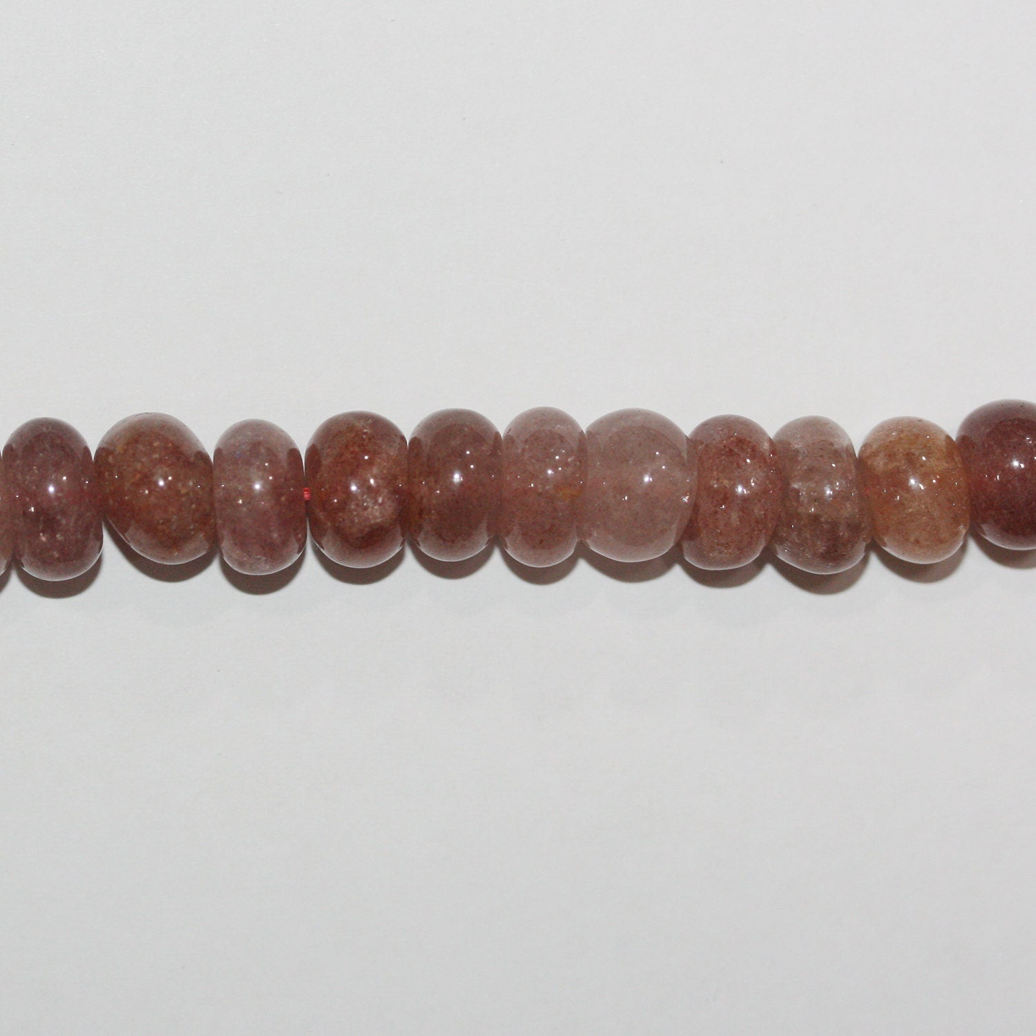 Perles rondelles lisses et irrégulières en quartz cerise St, 10 x 6 mm, 15 pouces (environ). Longueur du fil : 39 cm.