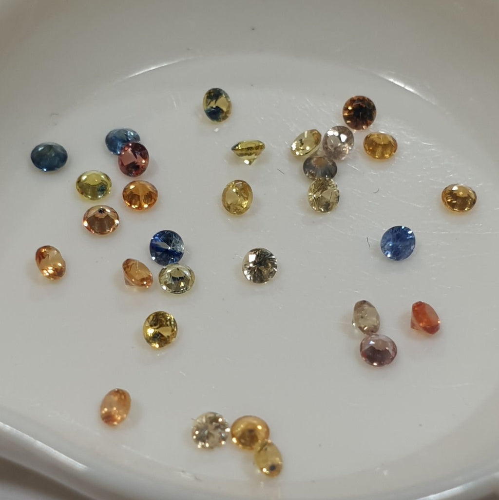 Lote de pequeños zafiros multi corte redondo de 1,7 mm, zafiro azul y amarillo - Zafiro natural - Gemas calibradas - Piedras al por mayor para engarce