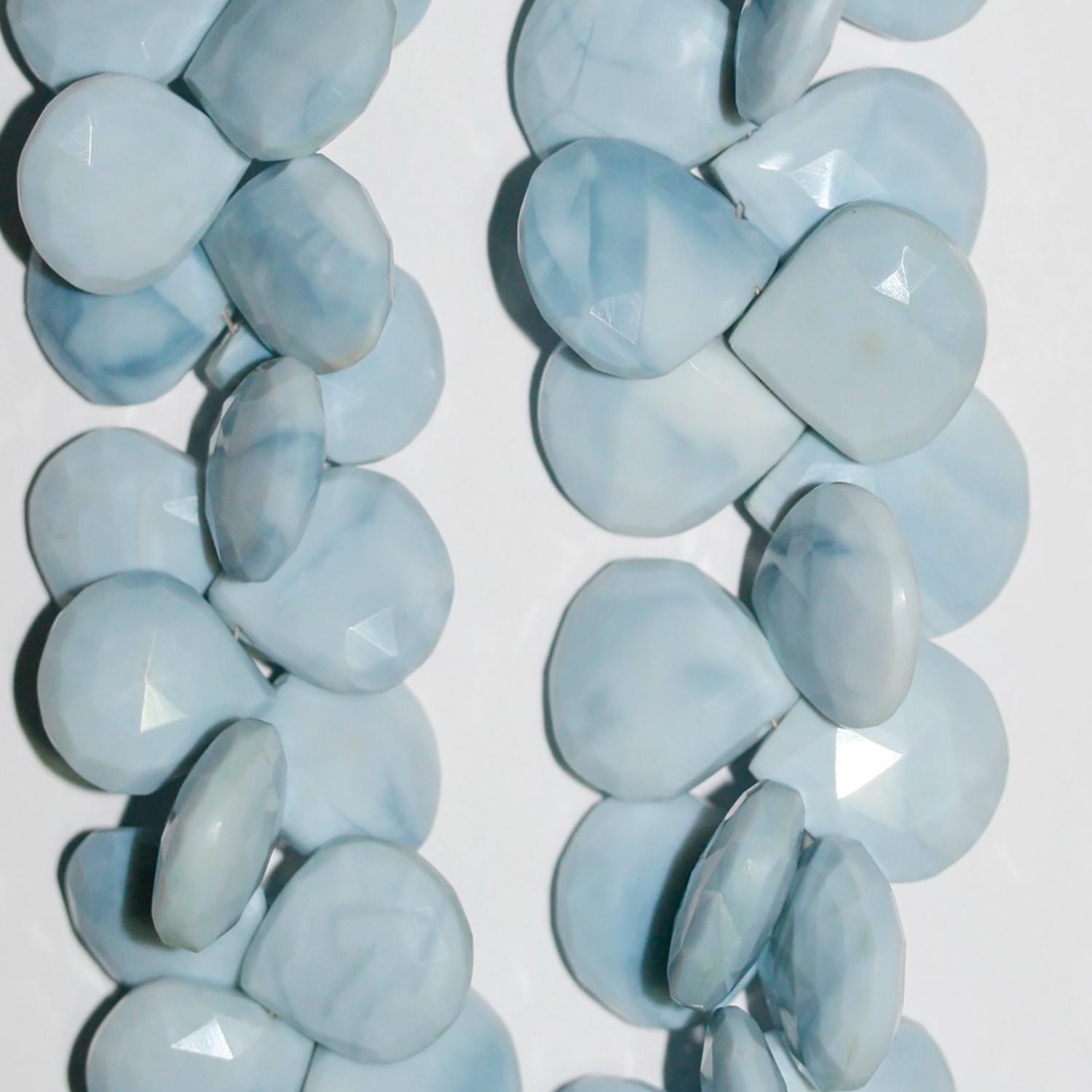 Cuentas facetadas de ópalo azul St. de 8", 16-18 mm, tira de 20 cm.
