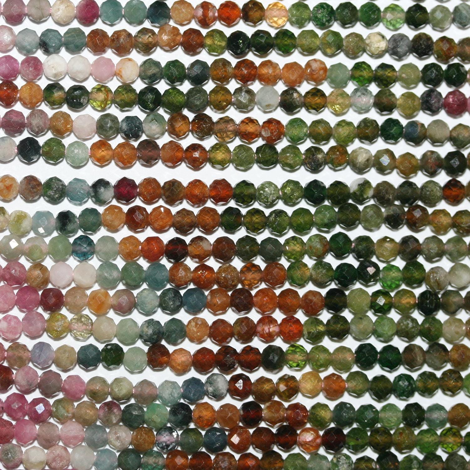 Perles rondes à facettes en tourmaline St de 15 pouces, 3 mm - Fil de 39 cm.