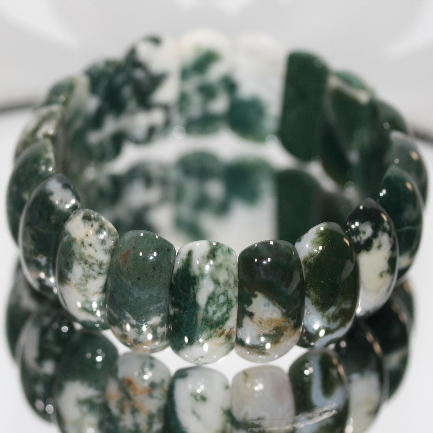 Bracelet en agate mousse ovale lisse 25 x 11 mm - Réf. 14866 - Fournisseur de bijoux à perles doublement percées - Pouvoir de guérison