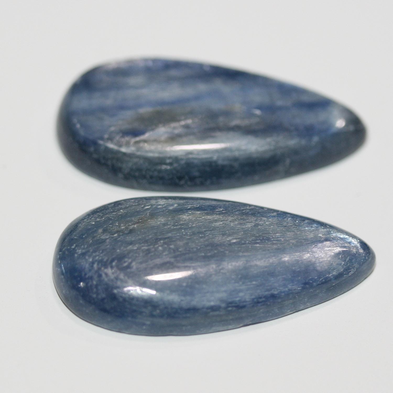 Lote de 2 cabujones de cianita en forma de gota de 30 x 15 mm (2 uds.).