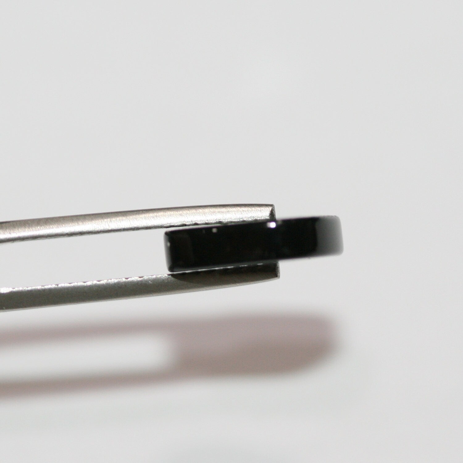 Lote de 8 cabujones planos y cuadrados de ónix liso de 12 mm y 3 mm de grosor. (8 piezas)