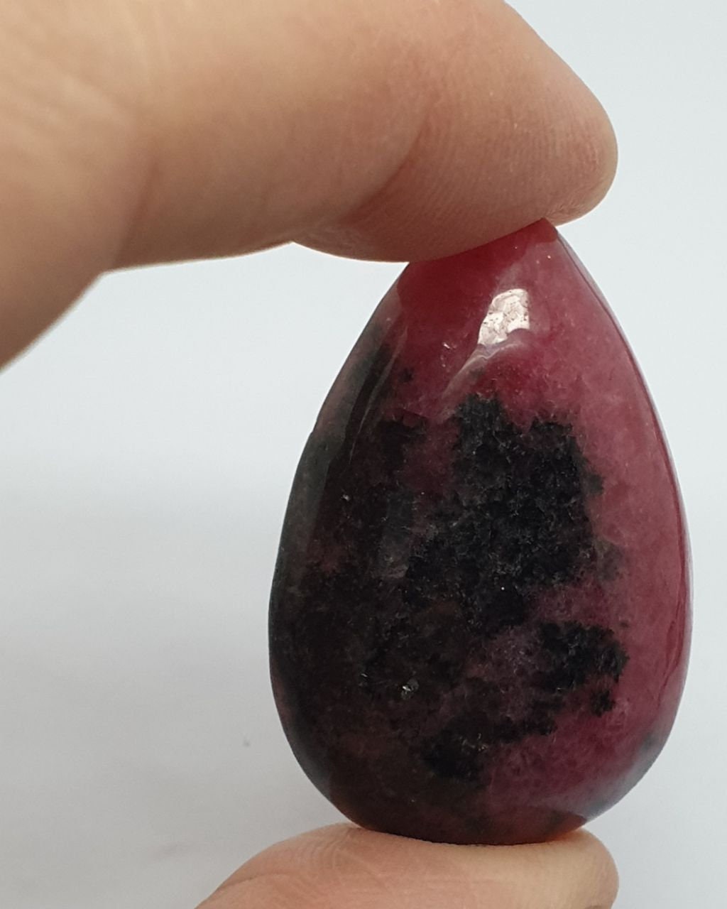 Gros cabochon en rhodonite rose, 39,10 x 26 mm, 94,46 ct - Pierre précieuse naturelle - Qualité supérieure