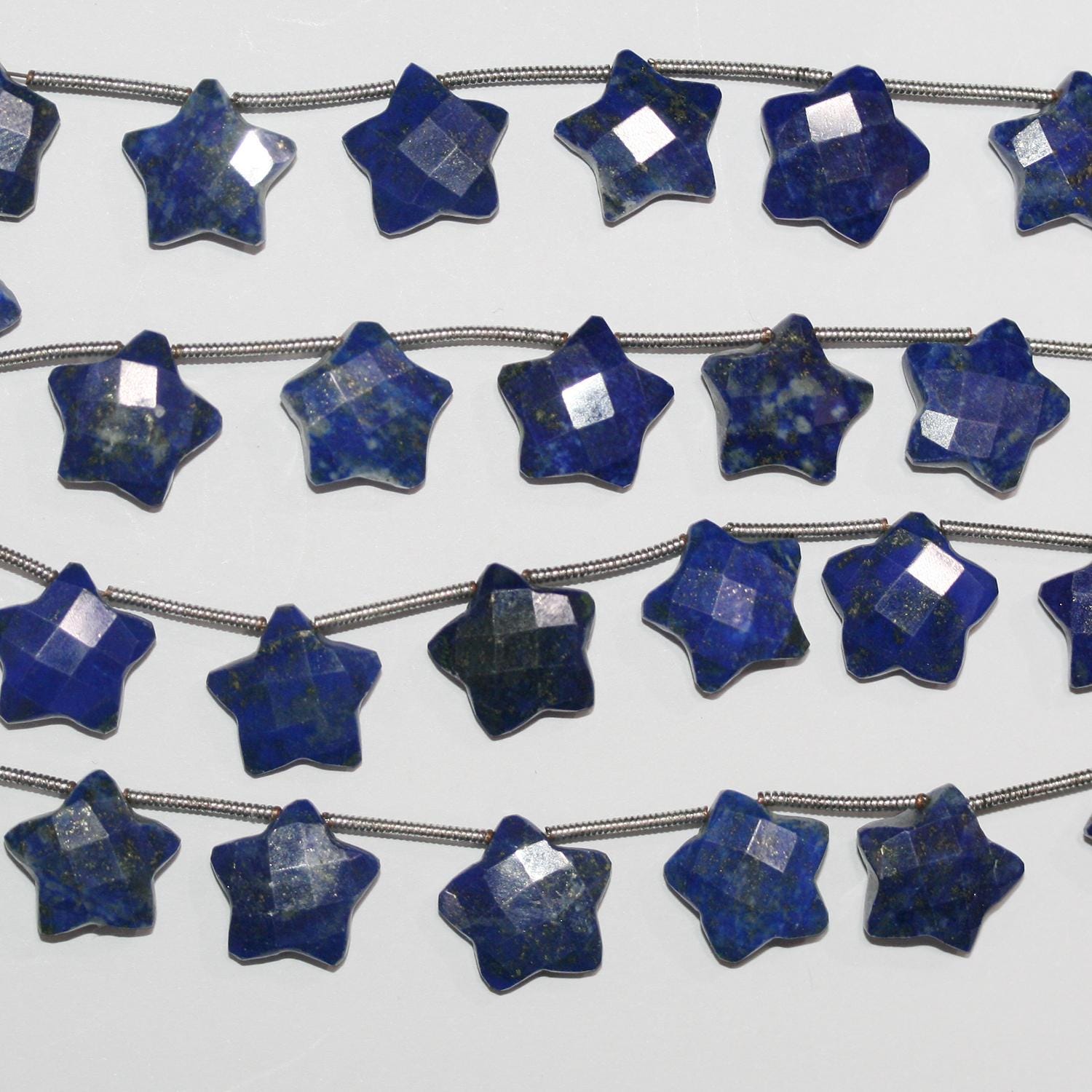 Cuentas de estrella facetadas de lapislázuli de 8" de St. 13 mm - Hilo de 20 cm.
