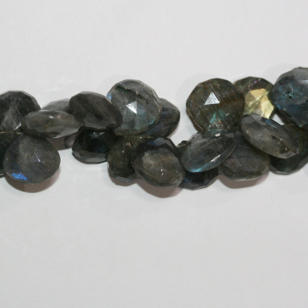 Perles en forme de goutte à facettes en Labradorite de 8 pouces (13-15 mm). Fil de 20 cm.