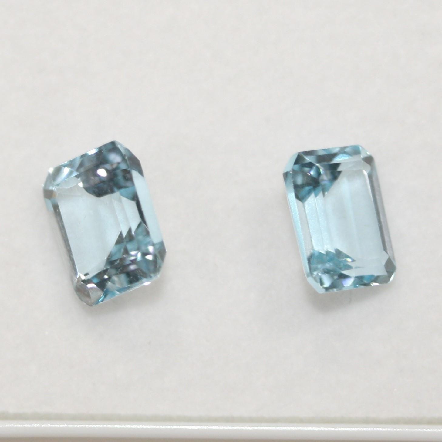 Lote de 2 topacios azul cielo facetados octogonales de 10 x 8 mm. (2 piezas).