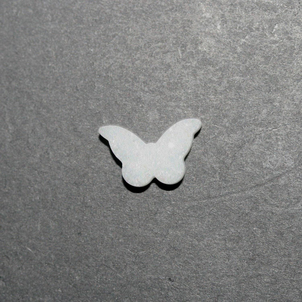 Pendentif papillon en agate druzy blanche 15 x 9 mm - Réf. 14856