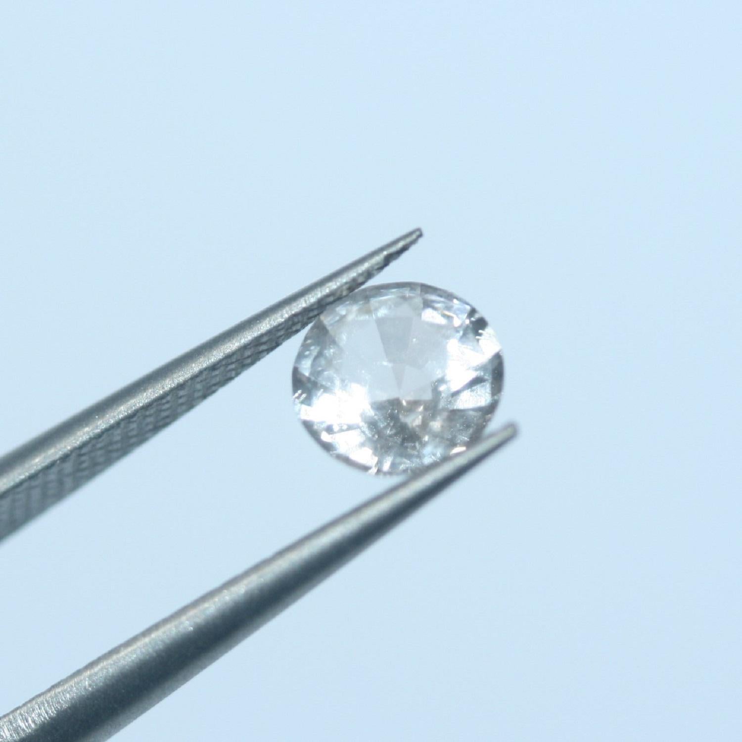 Lot de 4 pierres rondes à facettes de morganite de 6 mm. Pierres précieuses de qualité supérieure, vente en gros.