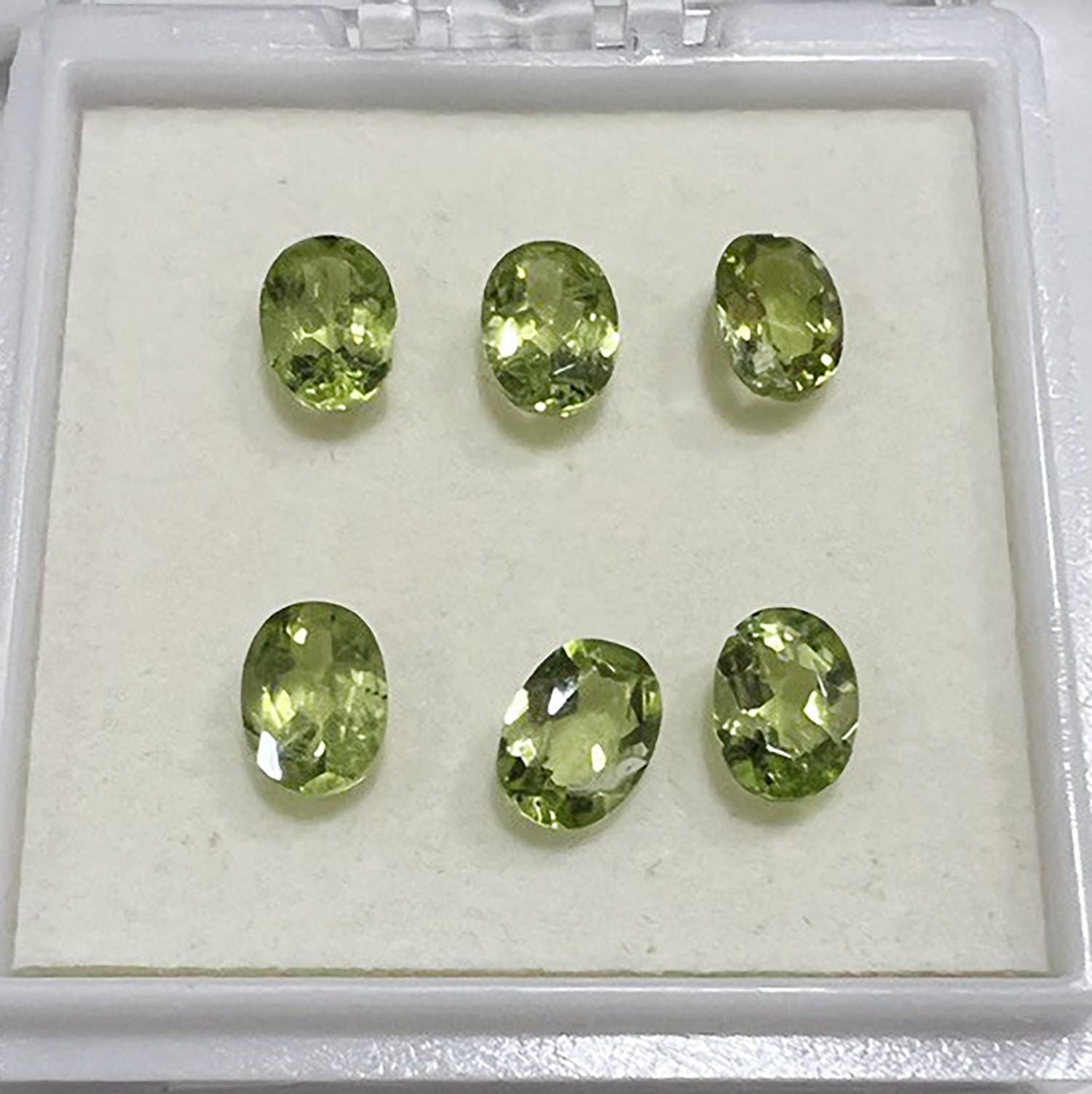 Lote de 6 Peridotos Ovalados Facetados de 7x5mm.-(6Pcs).-Artículo 231LO