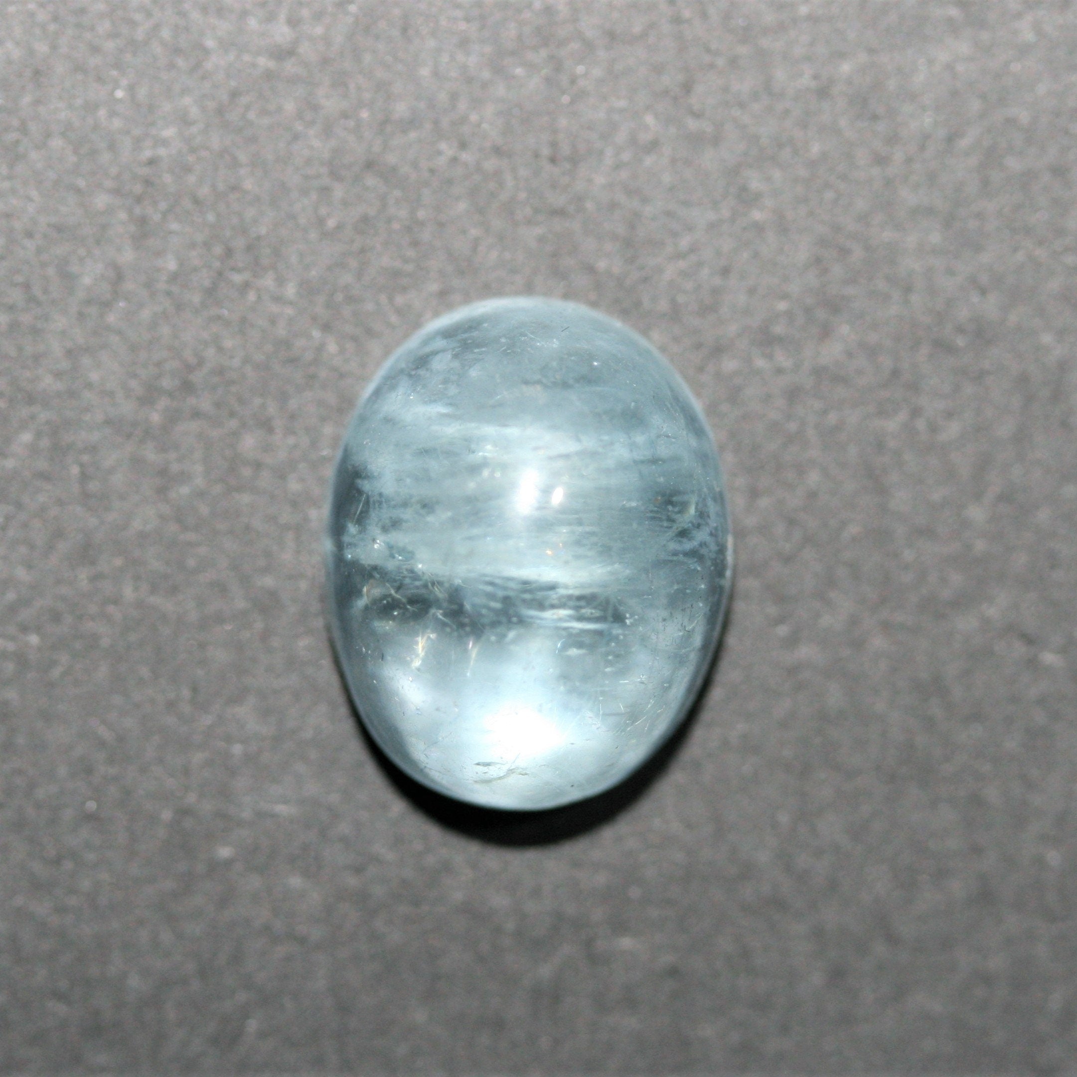 Transparent  Blue Color Aquamarine Cabochon 15.3x12.3mm. (12.3ct.) - Natural Untreated Gemstone