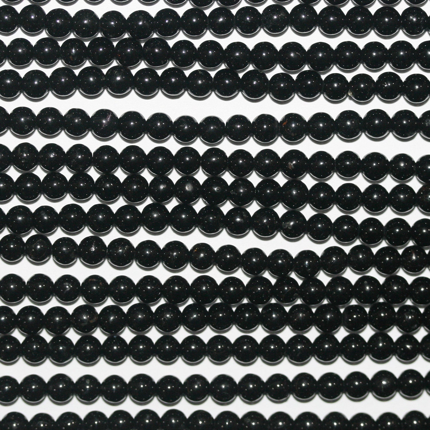 Cuentas redondas de turmalina negra de 16" (10 mm) - Hilo de 40 cm
