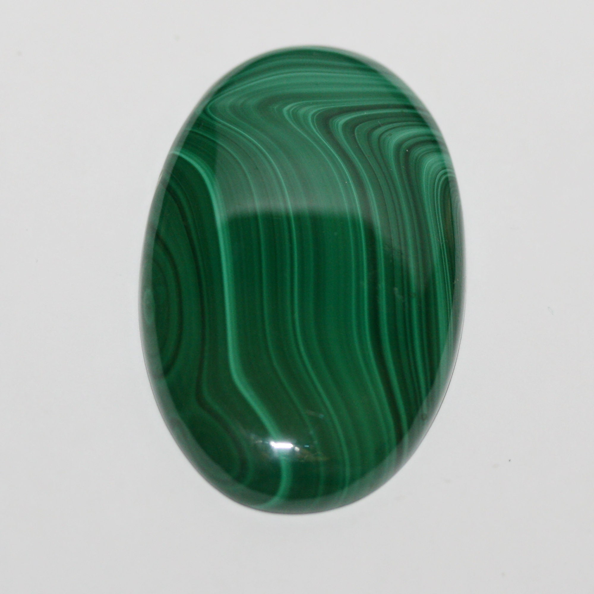 Malachite Oval Cabochon 41x26mm.(88.7ct)