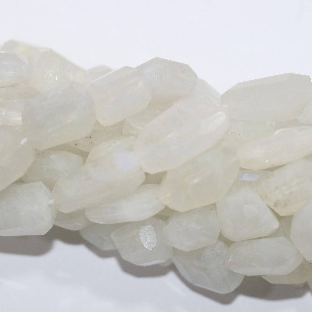 14" St  Moonstone Faceted Nugget Beads 15x13mm.Approx.-Strand 35cm.-Item.14926