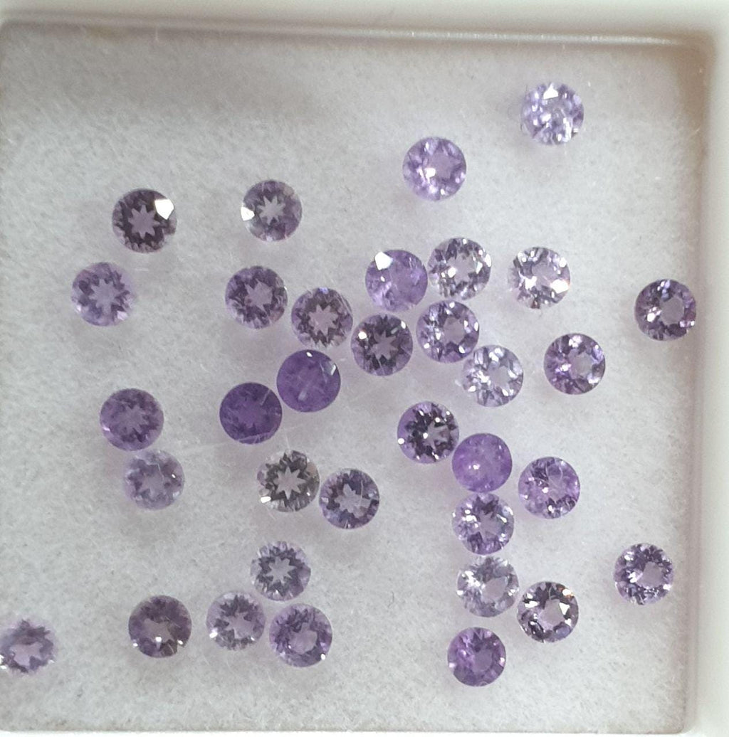 Lote de Amatista Redonda Facetada 2mm. (2CT)-Artículo.636LO