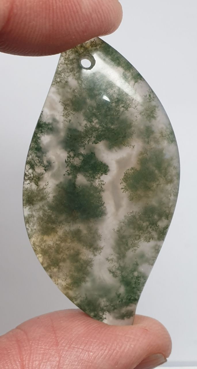 Pendentif en agate mousse lisse 49 x 25 mm - Pierre précieuse naturelle en agate mousse