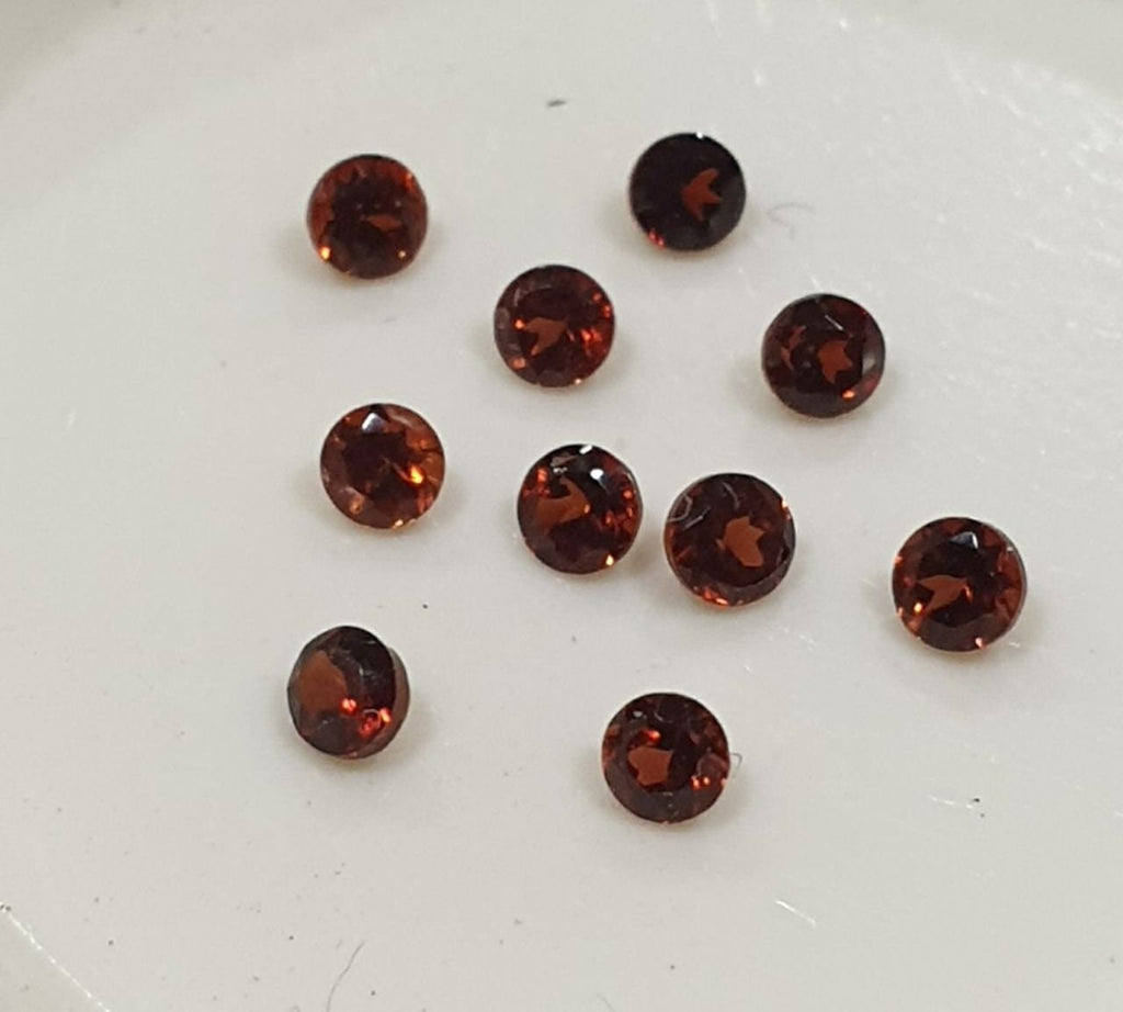 10 Pcs Lot Small Round Faceted Garnet Wholesale Lot 2-2.2mm - Mozambique Garnet- Untreated Gems - Jewelry Supplier