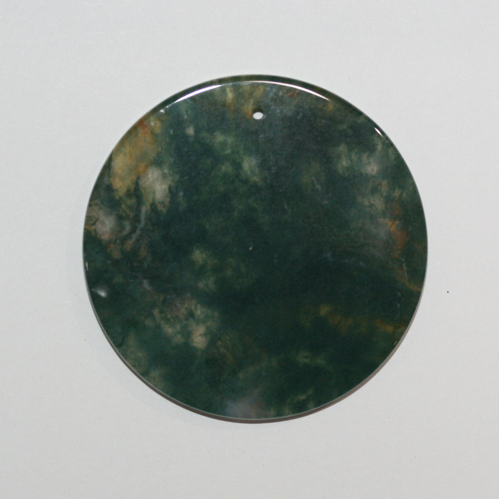 Pendentif rond lisse en agate mousse, 47-57 mm environ (1 pièce).