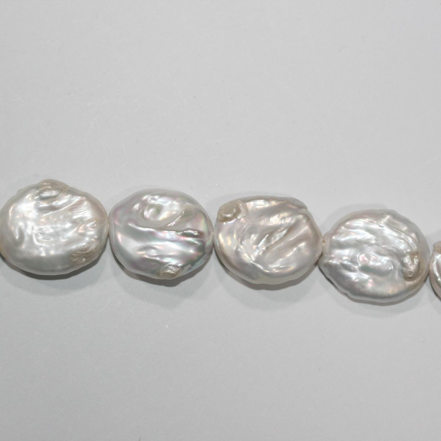 Perles ovales d'eau douce St 16" (20 x 16 mm) - Fil de 40 cm - Perles naturelles - Prix de gros