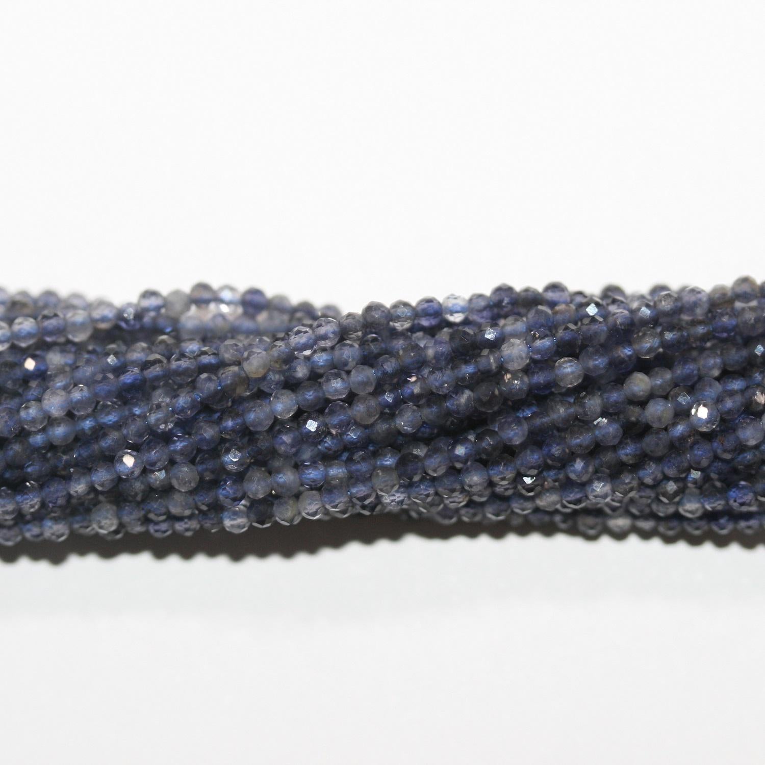 Perles d'iolite à facettes rondes de 2 mm, en brin de 15 pouces.