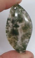 Pendentif en agate mousse lisse 49 x 25 mm - Pierre précieuse naturelle en agate mousse