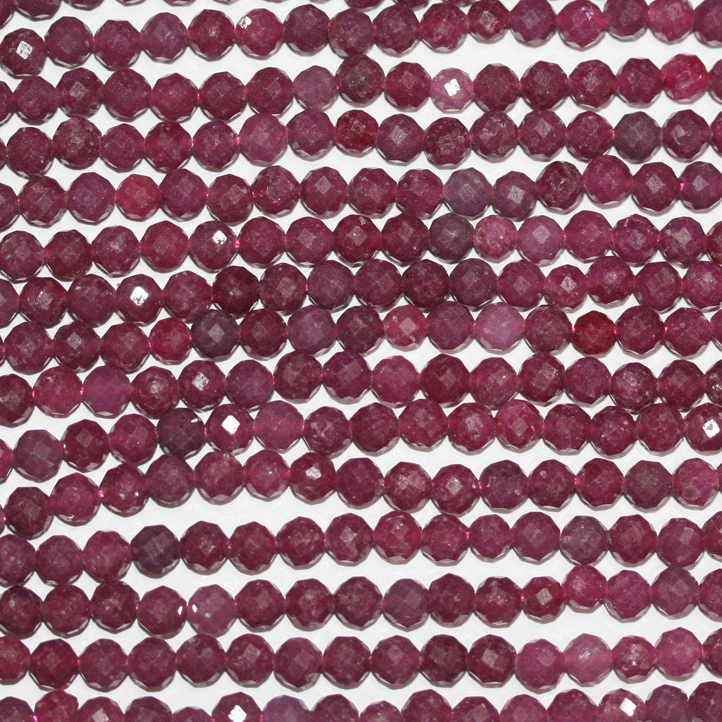 15" St Ruby Facetté Rond Perles 5-5,5 mm.-Rig 39 cm.