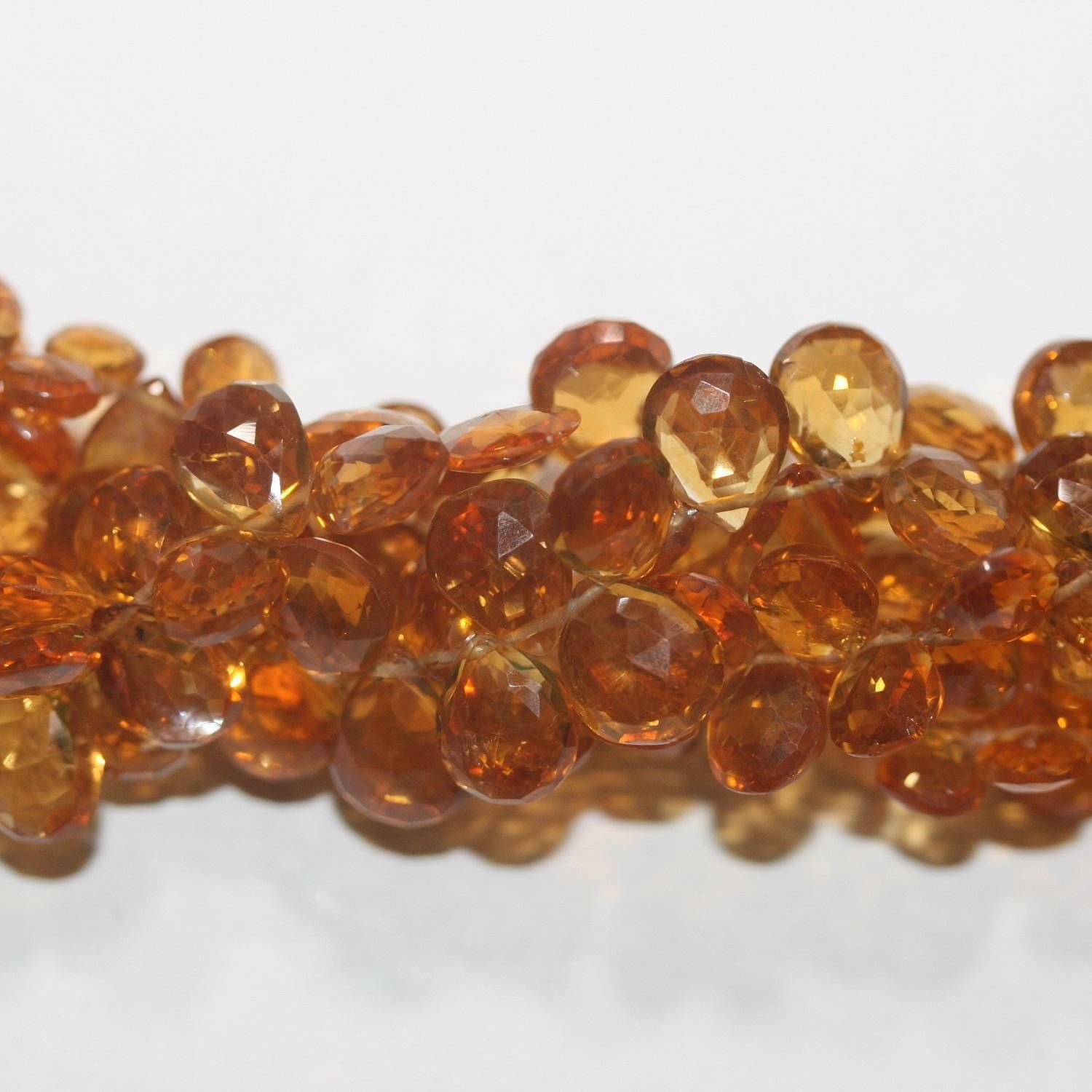Perles en citrine facettées en forme de goutte, 8 x 6 mm environ - Longueur du fil : 20 cm