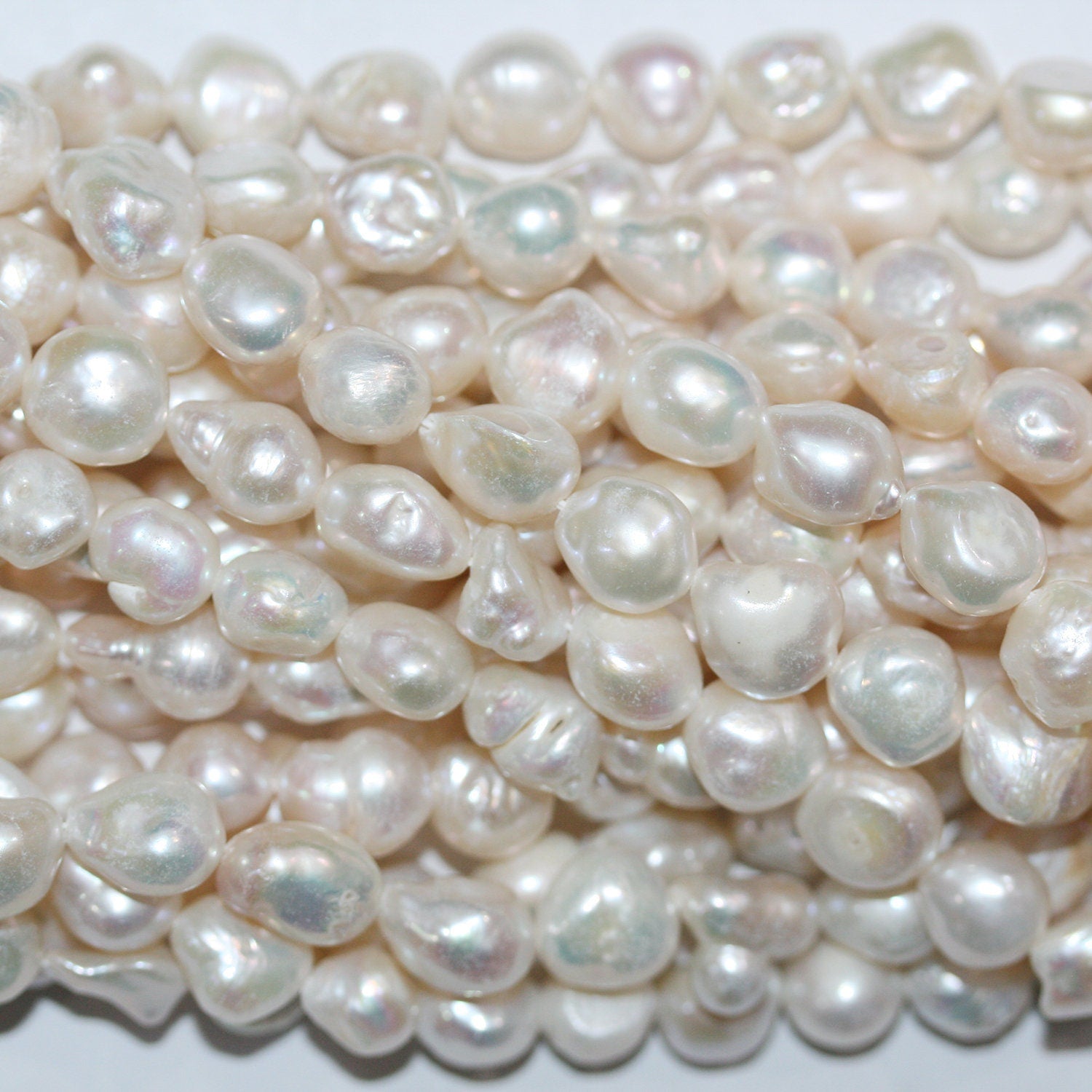 Perles baroques d'eau douce de 35,5 cm (14 pouces), 9-10 mm, rang de 37 cm (14 pouces) - Perles naturelles à prix de gros