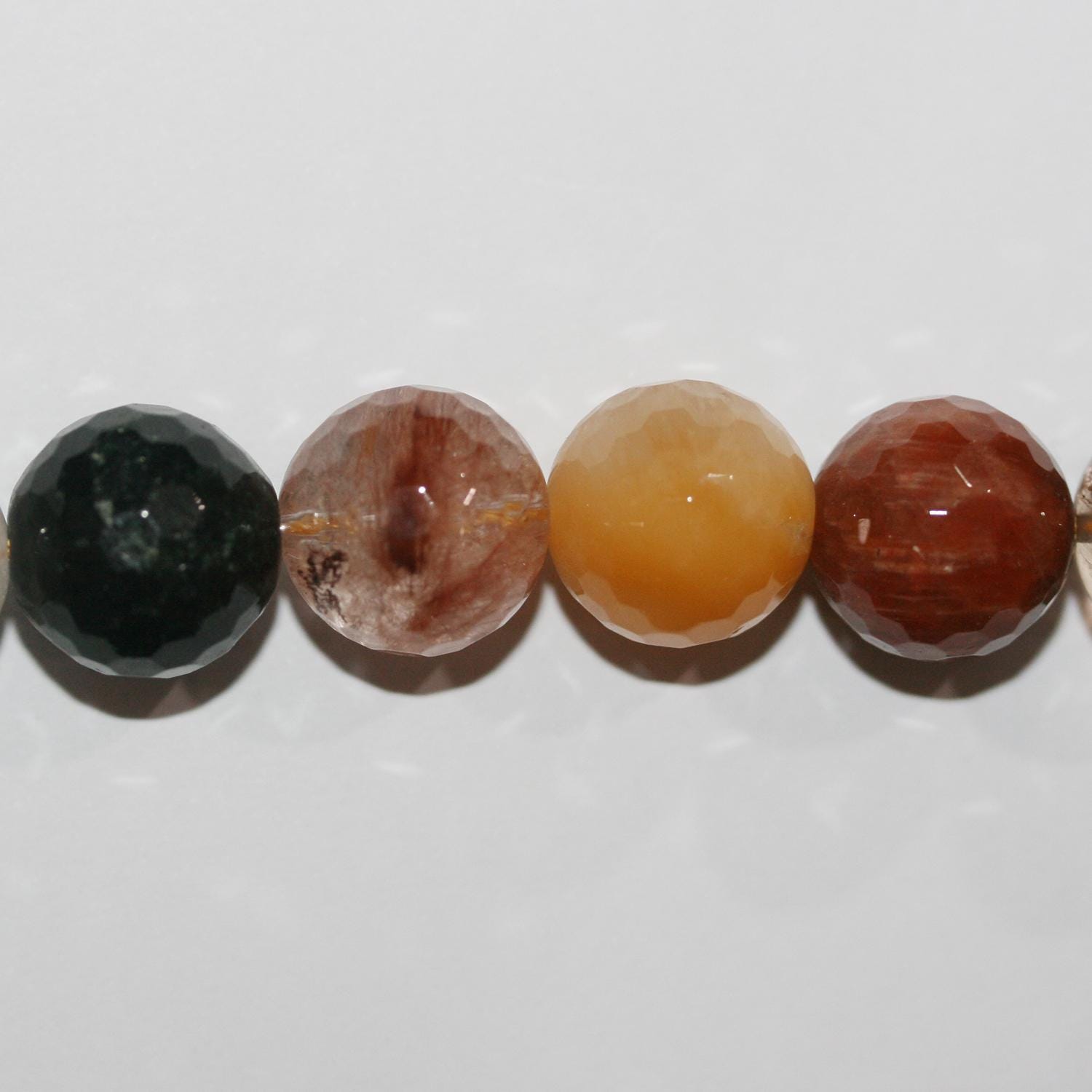 Cuentas redondas facetadas de cuarzo rutilado de 16" (14 mm) - Hilo de 40 cm