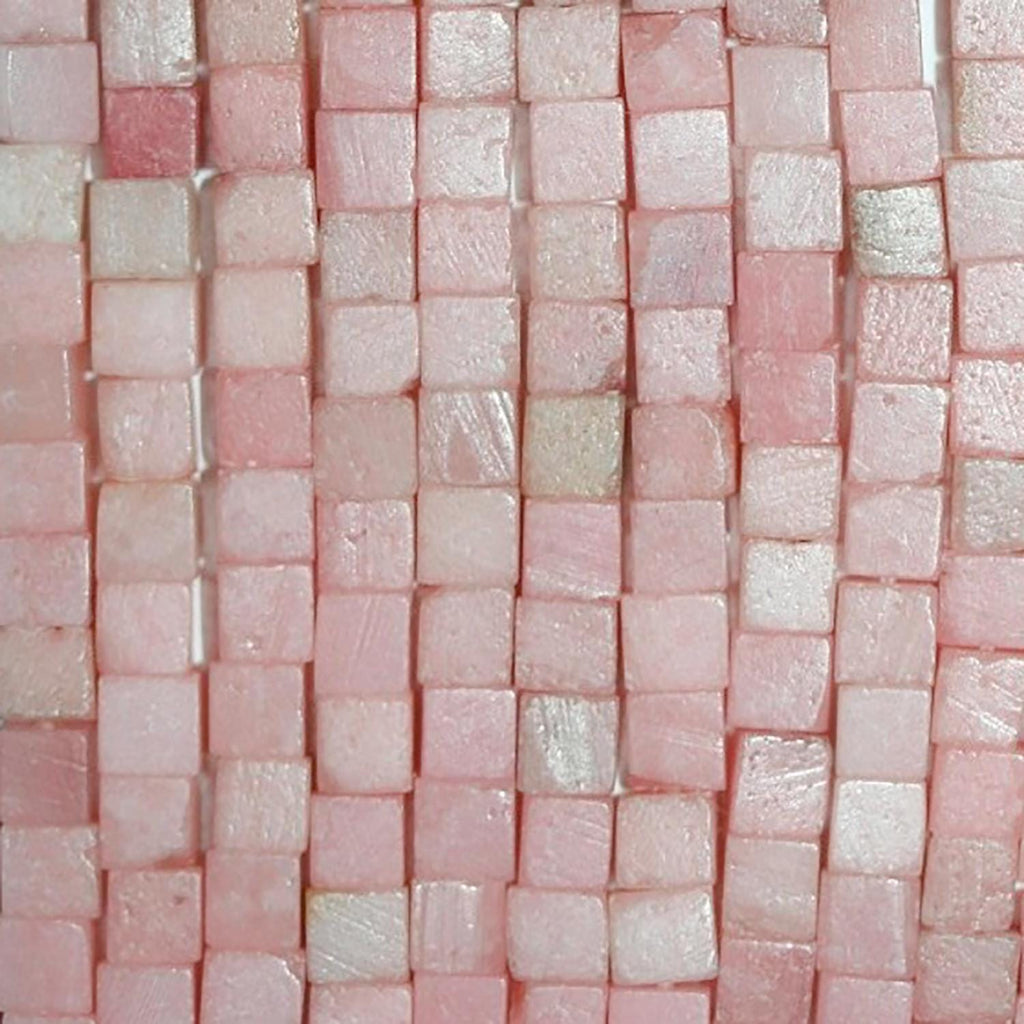 Cuentas cúbicas lisas de ópalo rosa de 4 mm (16") - Hilo de 40 cm