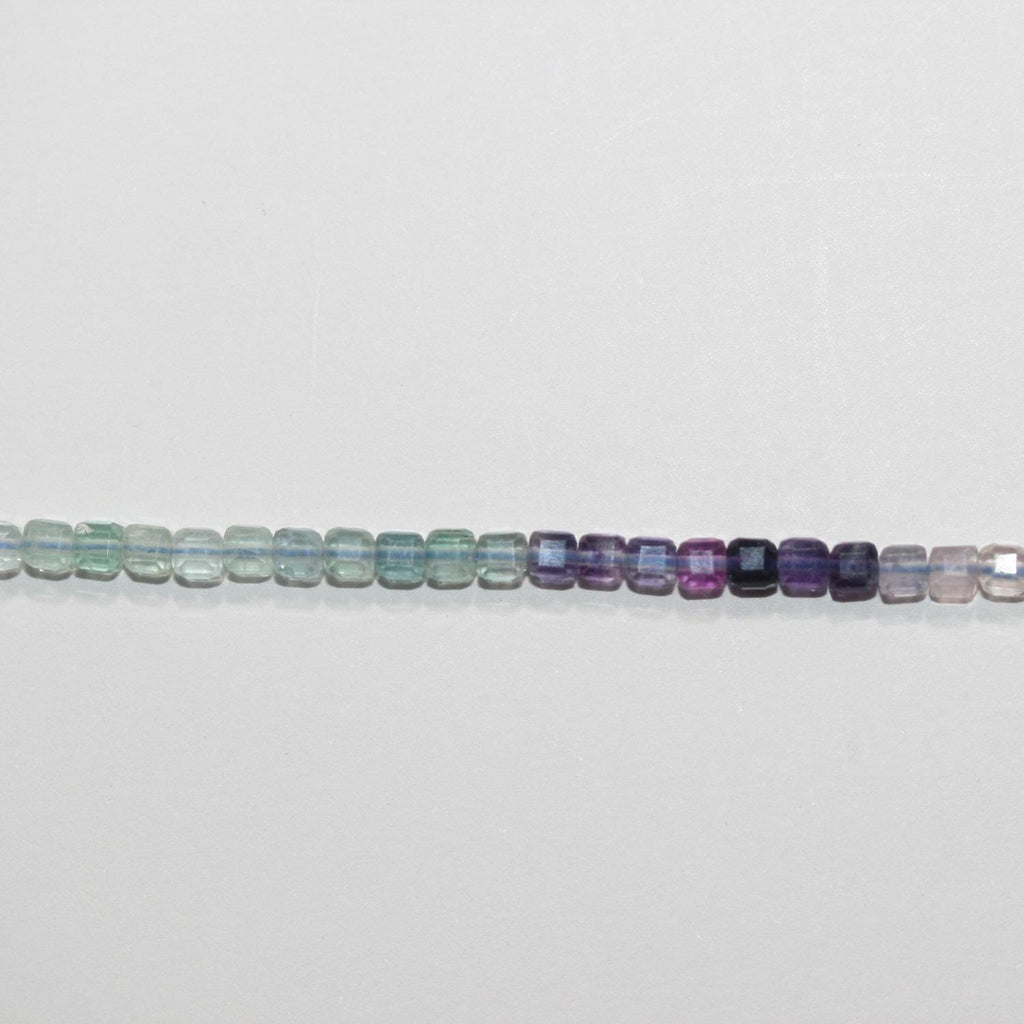 Perles cubiques à facettes en fluorite St de 15 pouces (2,5 mm) - Fil de 39 cm