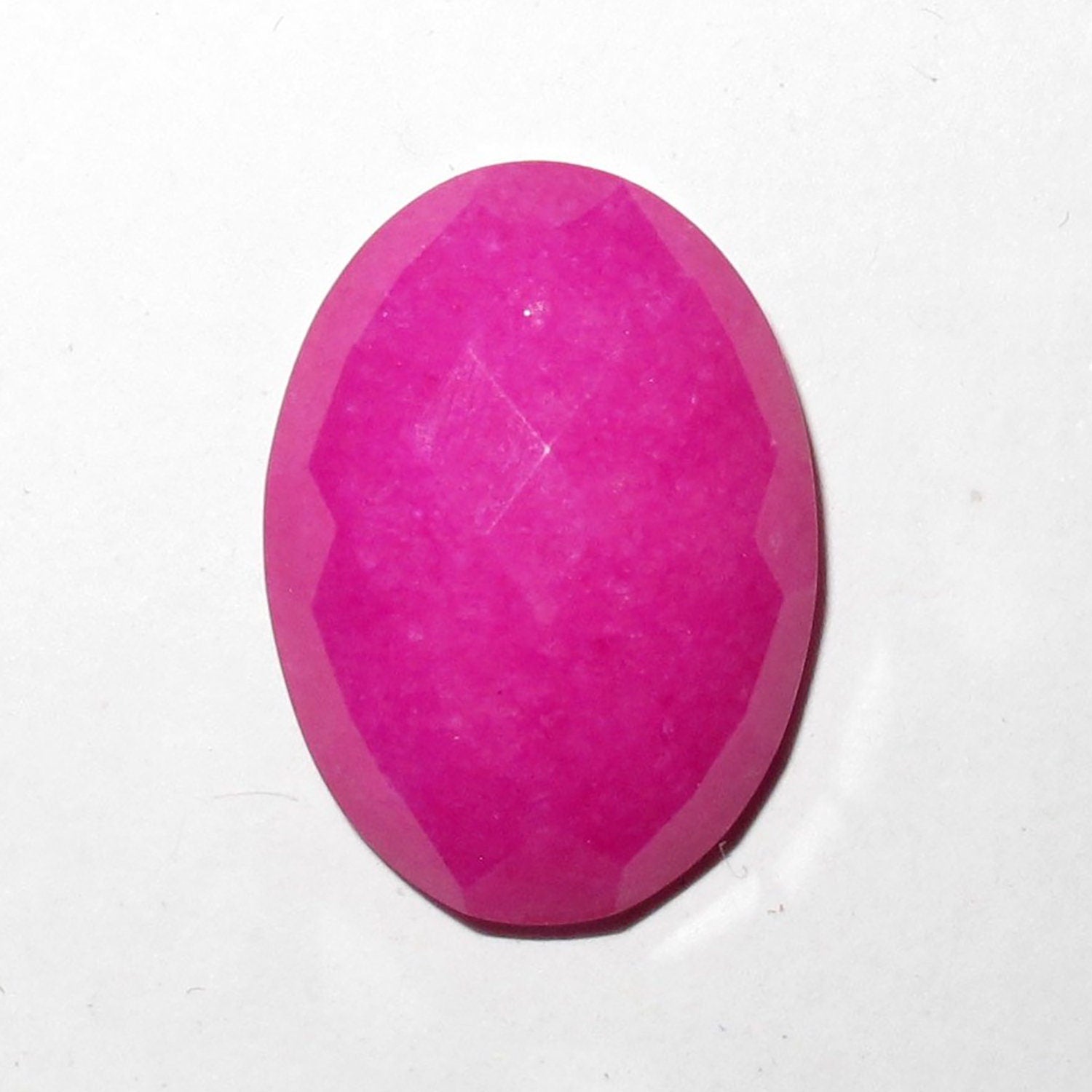 Lote de 8 cabujones facetados ovalados de jade fucsia de 18 x 13 mm. (8 uds.)